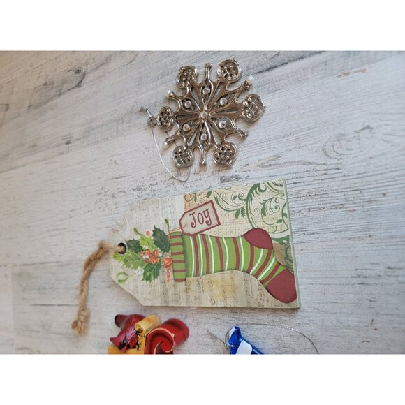 Holiday Noel joy snowflake ornament Xmas set - Picture 5 of 6